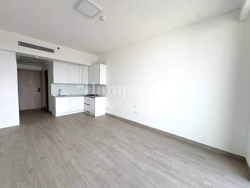 Vacant Now | Mid Floor | Skyline View Vacant Now | Mid Floor | Skyline View