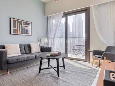 1 Bedroom Flat for Rent in Downtown Dubai, Dubai - Best Price | Pool and Sunset Views | Furnished