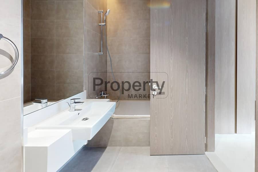 15 U-2315-MBR-City-Residences-13-District-One-1BR-Bathroom. jpg