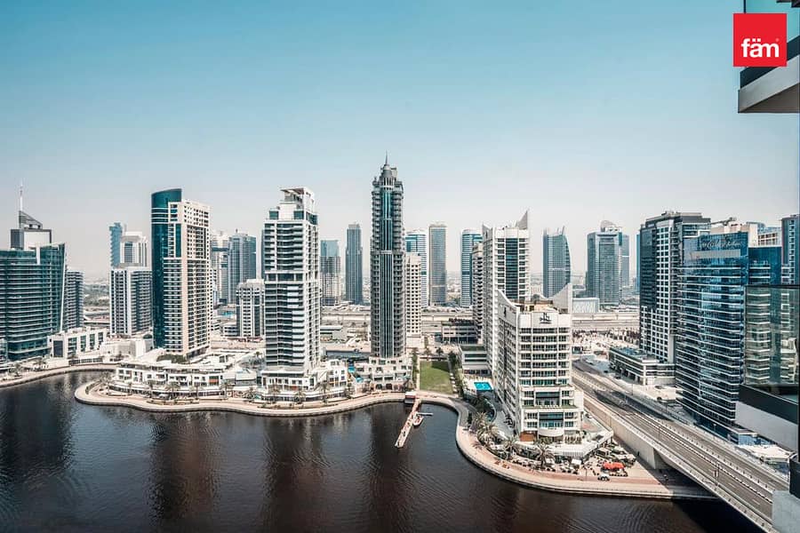 Spacious Layout | Waterfront Views | Marina Wlak Spacious Layout | Waterfront Views | Marina Wlak