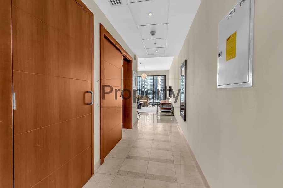 4 7ST01428. jpg