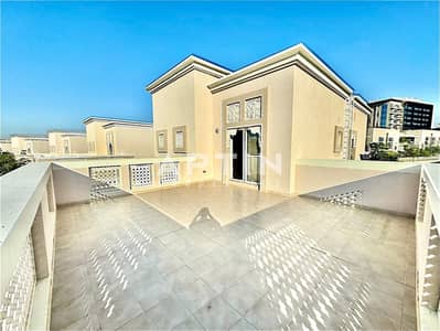 Luxurious 5BR Villa | Arabic-Inspired Design | With Maids Room | A Dream Family Home in Every Way!