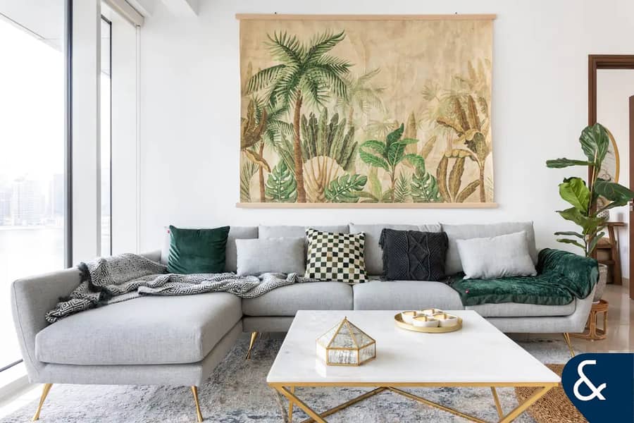 Modern| Direct Canal Views | Large 1 Bed Modern| Direct Canal Views | Large 1 Bed