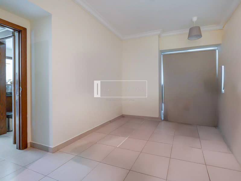 City View | Unfurnished | Spacious 1BR+Study City View | Unfurnished | Spacious 1BR+Study