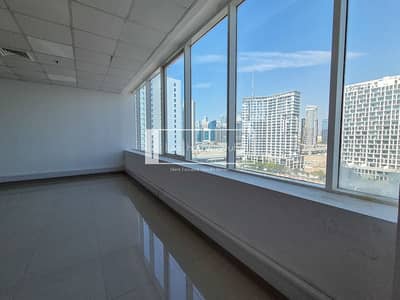 Office for Rent in Business Bay, Dubai - Huge Layout | Prime Location | Fitted Office