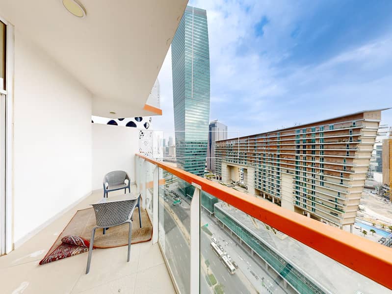 Luxury Furnished | Ready-To-Move | 3 Balconies Luxury Furnished | Ready-To-Move | 3 Balconies