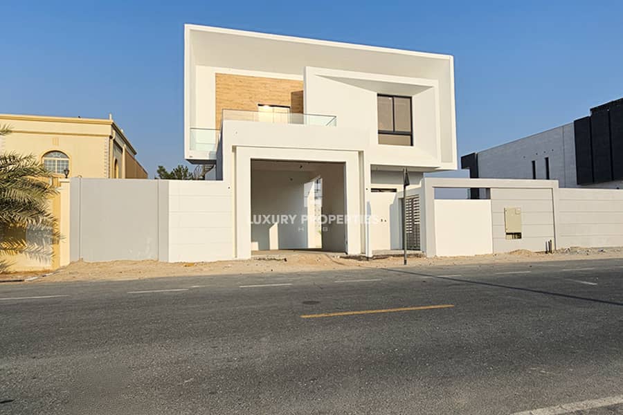 位于阿尔巴沙住宅区,巴沙2号街区 5 卧室的别墅 550000 AED - 11582224 位于阿尔巴沙住宅区,巴沙2号街区 5 卧室的别墅 550000 AED - 11582224