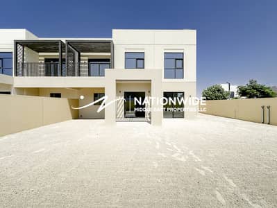 3 Bedroom Villa for Sale in Al Jurf, Abu Dhabi - Incredible 3BR Villa| Corner Unit| Marina Access