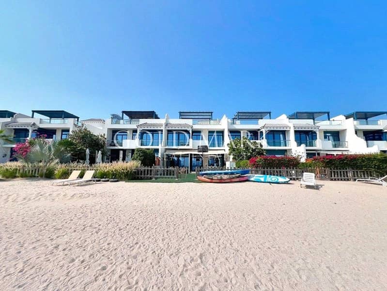 Luxurious l Sun Rise Sea View l Roof Terrace Luxurious l Sun Rise Sea View l Roof Terrace