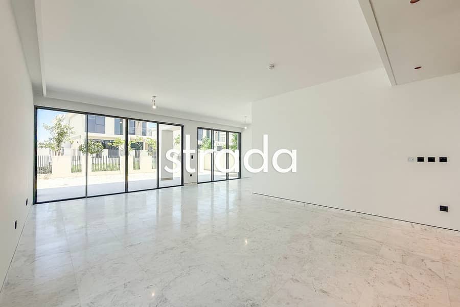 Fully upgraded | Modern | Closed kitchen Fully upgraded | Modern | Closed kitchen