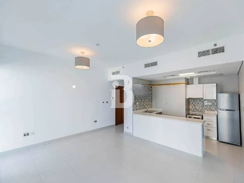 Negotiable | Vacant | Fully Furnished | Luxurious Negotiable | Vacant | Fully Furnished | Luxurious