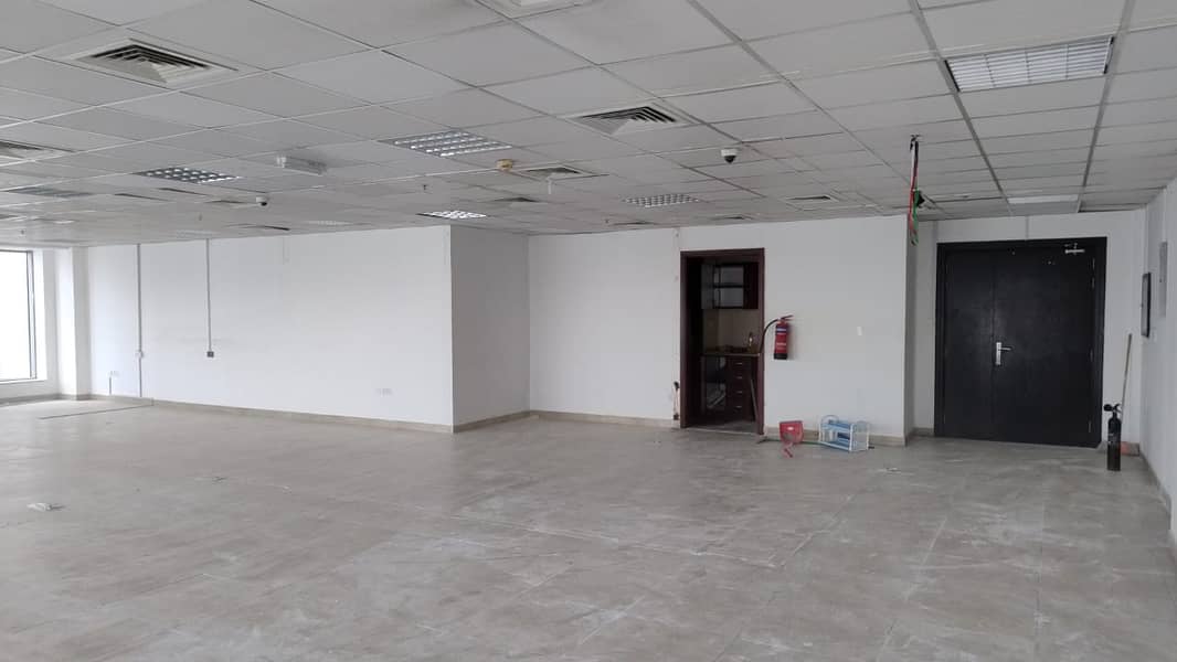 3 WhatsApp Image 2025-05-05 at 13.25. 00_0280bff6. jpg