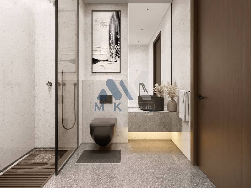 5 bathroom 1. jpg
