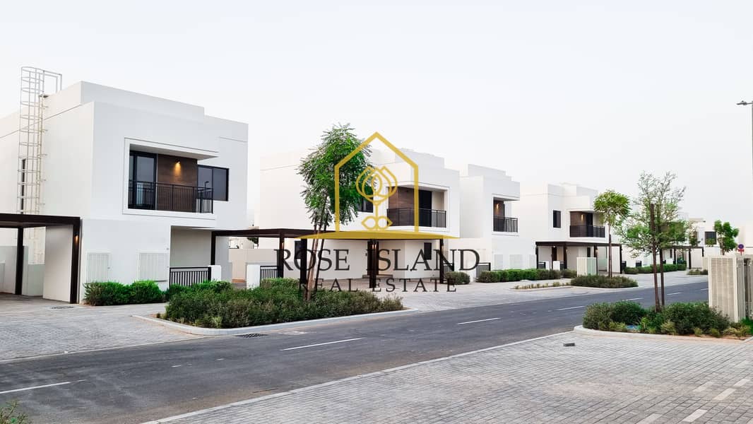 ✦Great Deal| Ready To Move In|Single Row| Own It