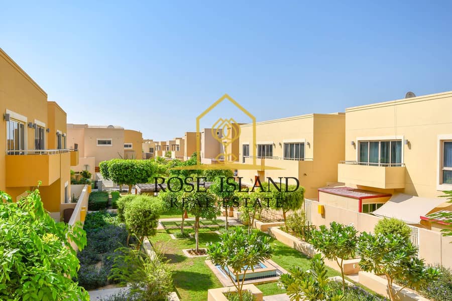 ✔️Hot Deal|Marvellous Villa| Corner| Single Row