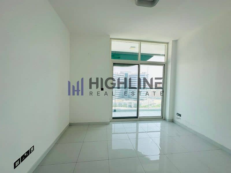 5 ArabianGate1BR1022-04. jpeg