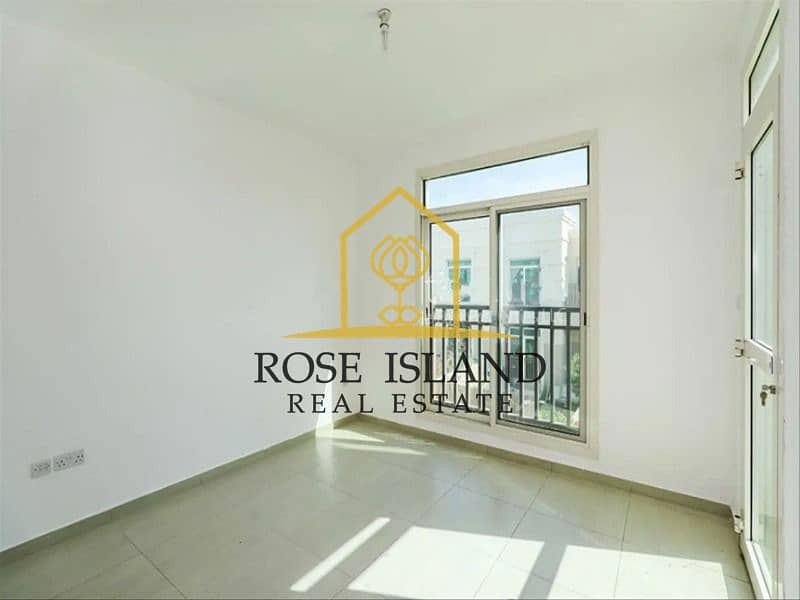 ⚡Corner Unit| Prime Location| Own It