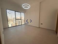 Vacant I Spacious I Stunning Views I Balcony I 12+1 Contract