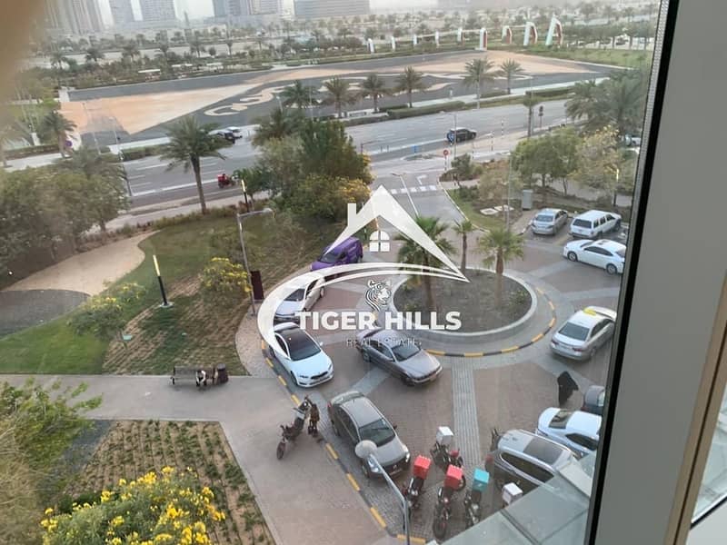 5 WhatsApp Image 2025-05-08 at 12.25. 36_4e9d244d. jpg