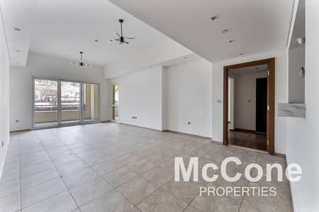 2 Bedroom Apartment for Rent in Palm Jumeirah, Dubai - Spacious | Upgraded Kitchen | Big Backyard