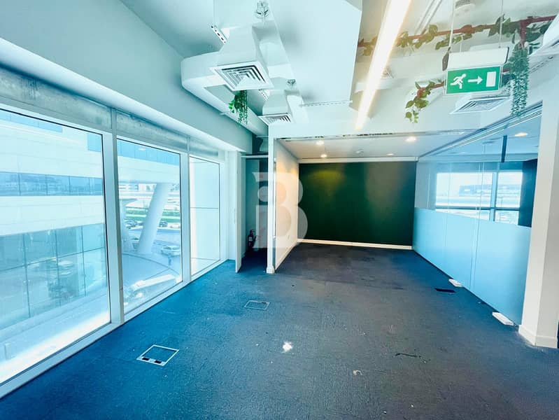 Офис в Шейх Зайед Роуд,Сингл Бизнес Тауэр, 337500 AED - 11586005 Офис в Шейх Зайед Роуд,Сингл Бизнес Тауэр, 337500 AED - 11586005