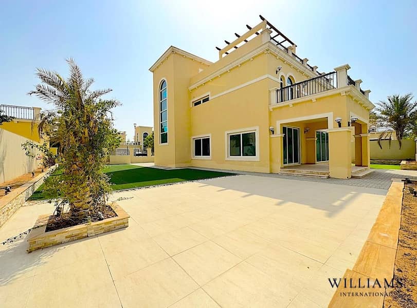 Вилла в Джумейра Парк,Дистрикт 9, 4 cпальни, 8200000 AED - 11585762 Вилла в Джумейра Парк,Дистрикт 9, 4 cпальни, 8200000 AED - 11585762