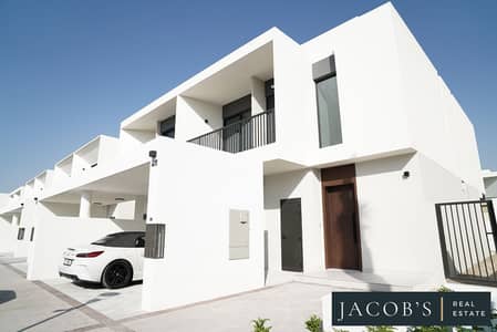 فیلا 4 غرف نوم للايجار في تاون سكوير، دبي - DSC03342. jpeg
