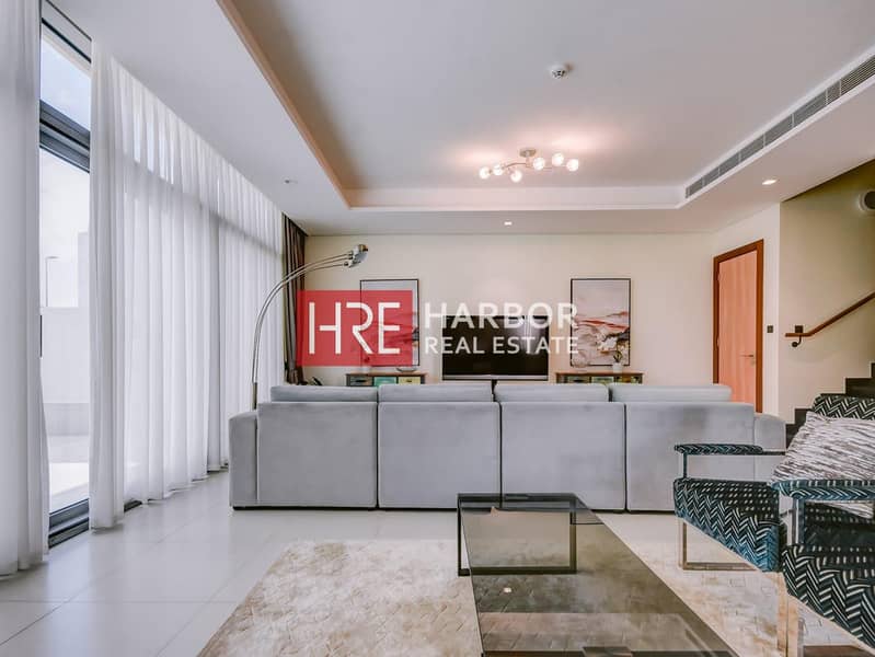 位于荔湾住宅区,180 度别墅 5 卧室的别墅 350000 AED - 11586584 位于荔湾住宅区,180 度别墅 5 卧室的别墅 350000 AED - 11586584