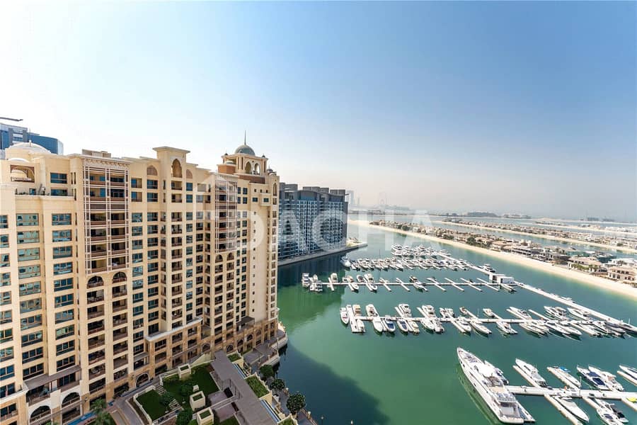 Duplex | Corner Unit | Expansive Terrace Duplex | Corner Unit | Expansive Terrace