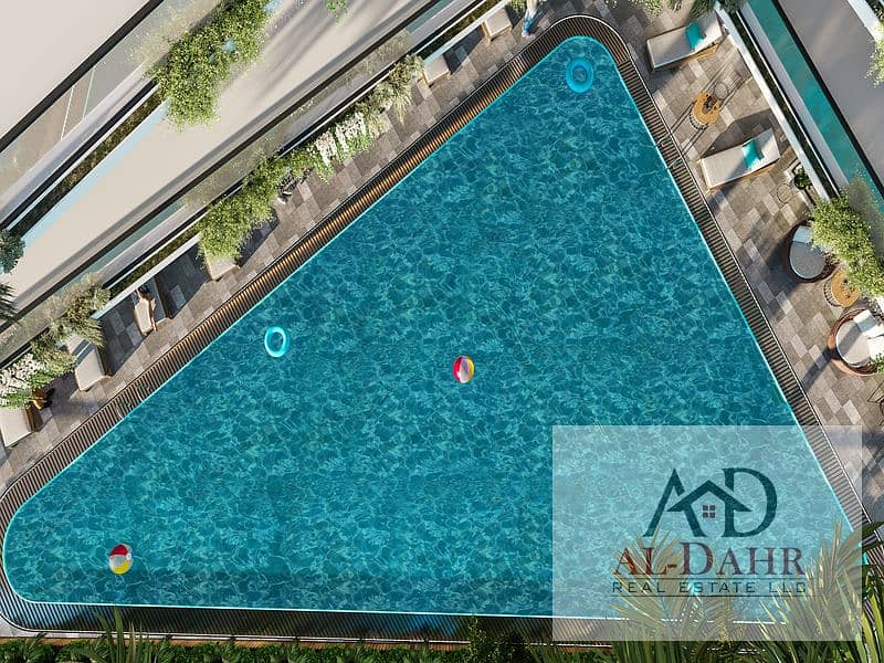 12 Pool_01. jpg