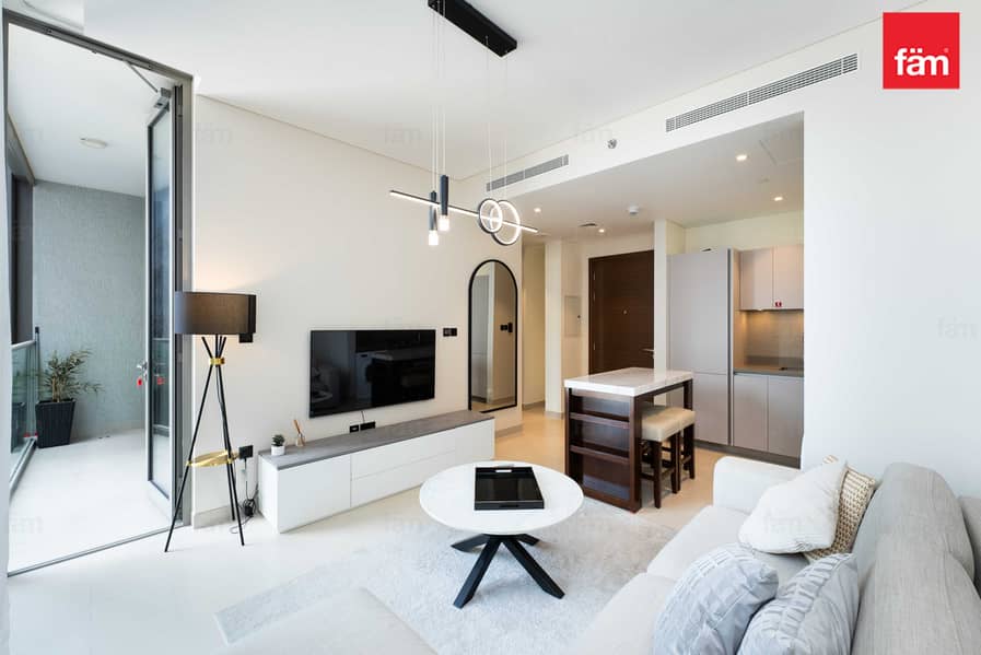 Elegant 1 BR Apt | Renovated | Burj Khalifa View Elegant 1 BR Apt | Renovated | Burj Khalifa View