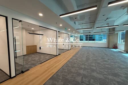 Office for Sale in Business Bay, Dubai - Grade A | Prime Office | 5 Parking Spaces