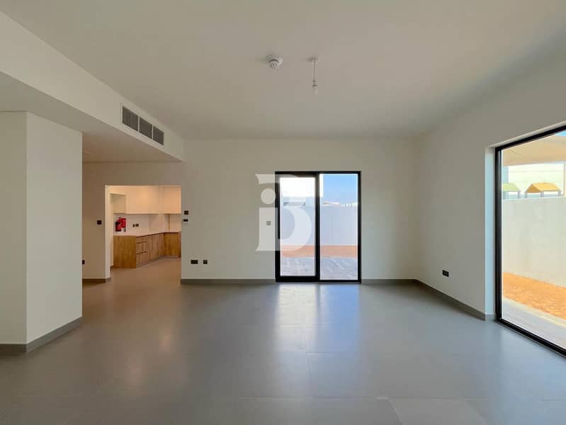 Invest Now | Single Row Villa | Prime Location Invest Now | Single Row Villa | Prime Location