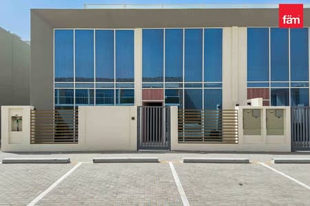 3 Bedroom Townhouse for Rent in Dubailand, Dubai - Spacious 3 Bedroom | Brand new | Front parking