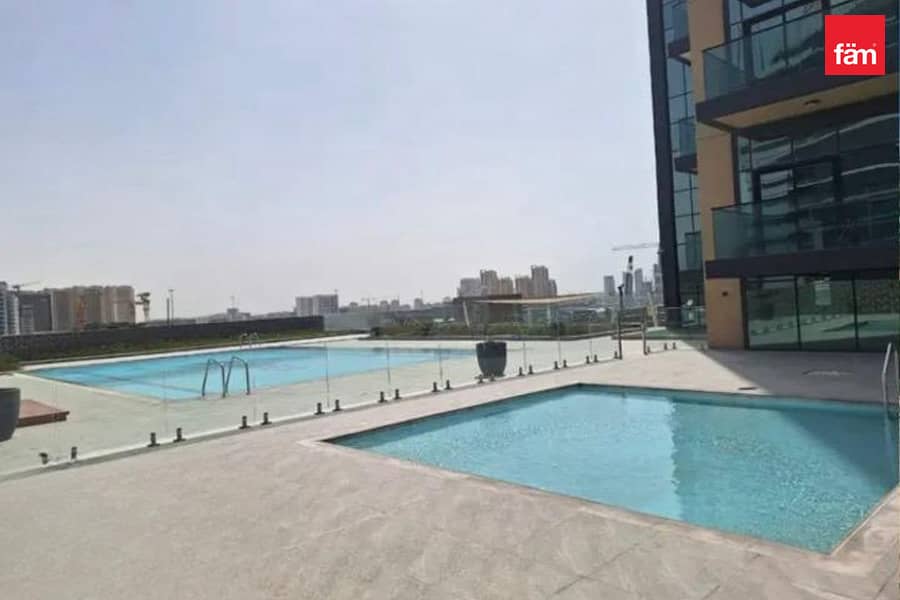 Modern Studio | Best Price | Prime Location Modern Studio | Best Price | Prime Location
