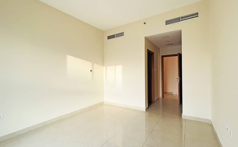 4 AG 3 - 303 13. jpg