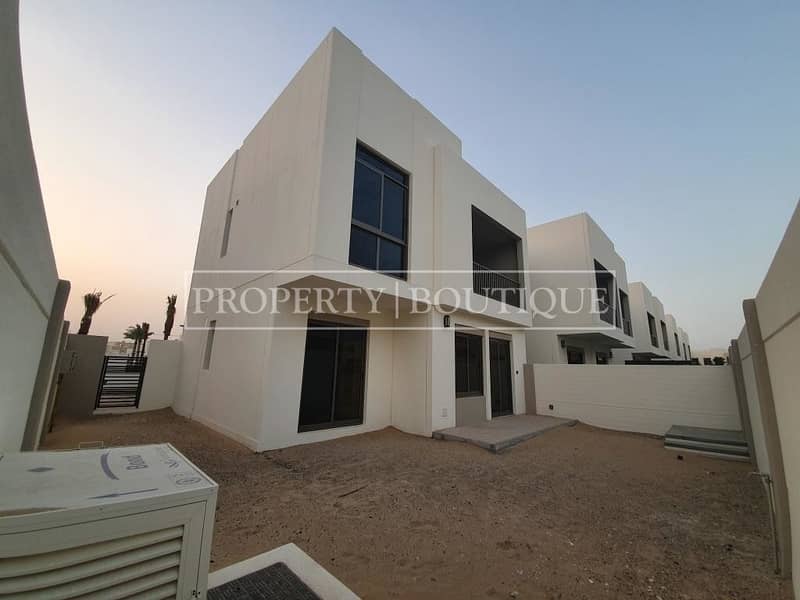 Brand New 4 Bed |Type 4 | Close to the Pool Brand New 4 Bed |Type 4 | Close to the Pool