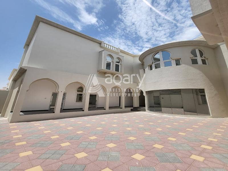 位于利雅得古城区 8 卧室的别墅 180000 AED - 11590009 位于利雅得古城区 8 卧室的别墅 180000 AED - 11590009