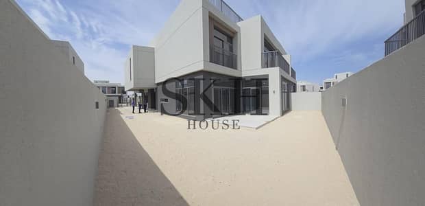 4 Bedroom Townhouse for Rent in Dubai South, Dubai - WhatsApp Image 2025-05-07 at 11.56. 40 PM. jpeg