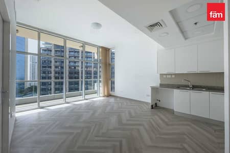 1 Bedroom Flat for Rent in Business Bay, Dubai - Kitchen Appliances | Canal VIew | Prime Location