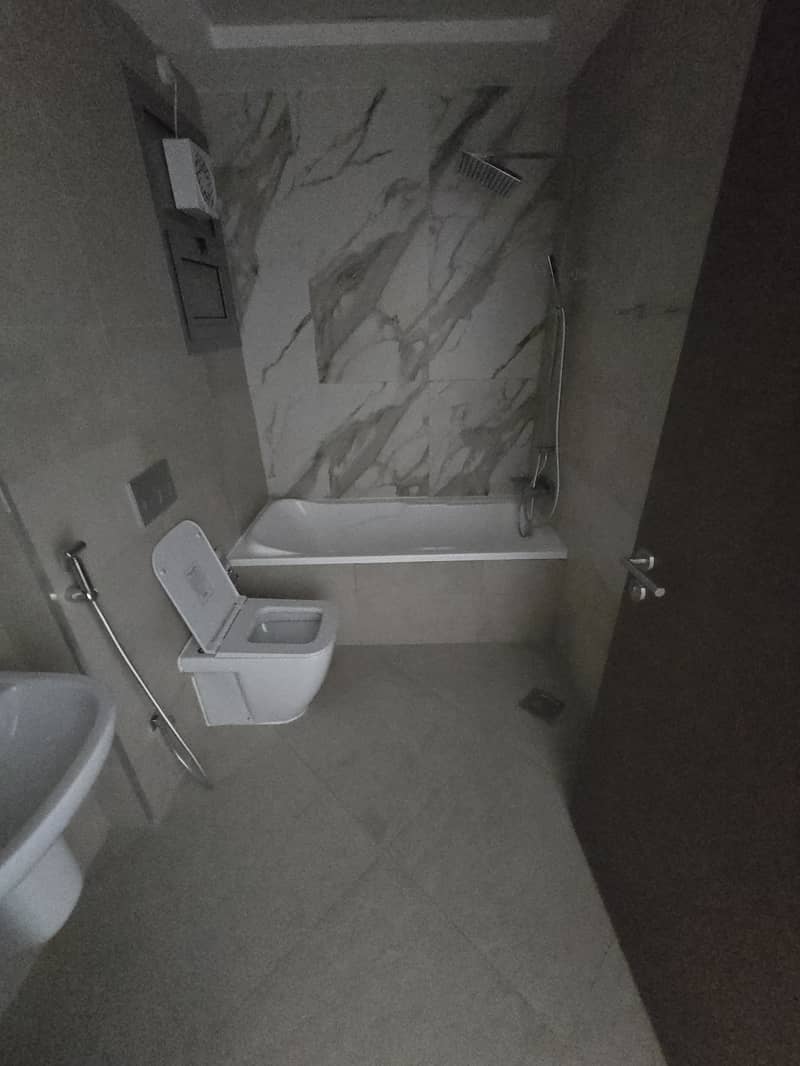 6 4719f1d6-71df-4269-bab1-f0f38b524d2a. jpg