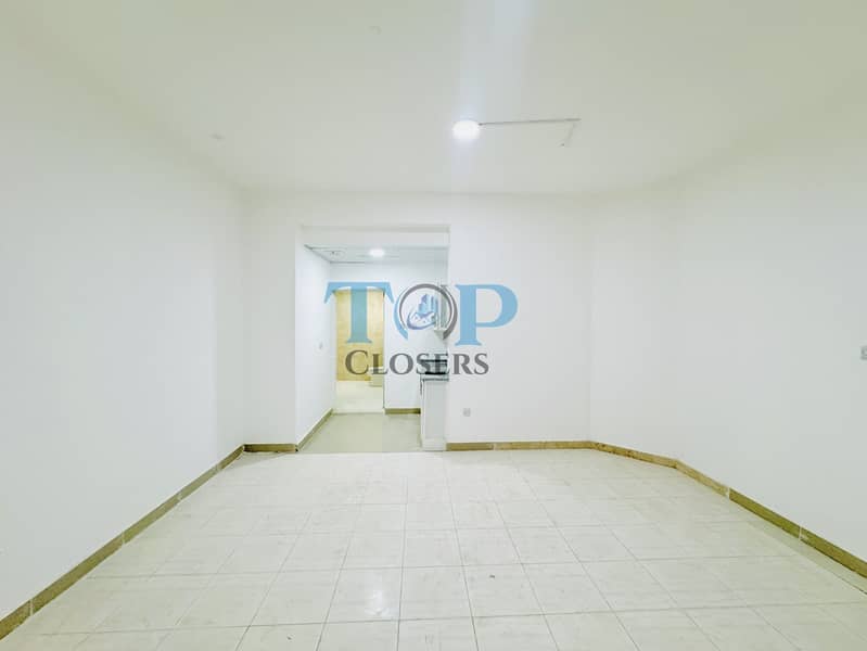 位于阿尔卡比西 的公寓 21000 AED - 11590810 位于阿尔卡比西 的公寓 21000 AED - 11590810