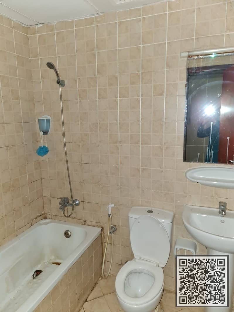9 4e7b061b-4270-4d96-8ce3-f86d49b6ccf6. jpg