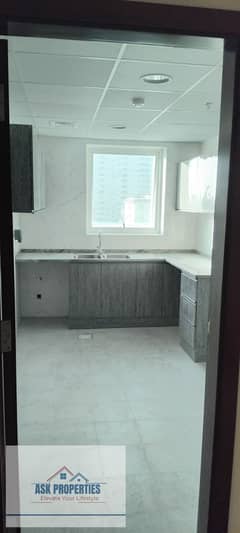 شقة في برج أبو شغارة،أبو شغارة 1 غرفة 39999 درهم - 11591672