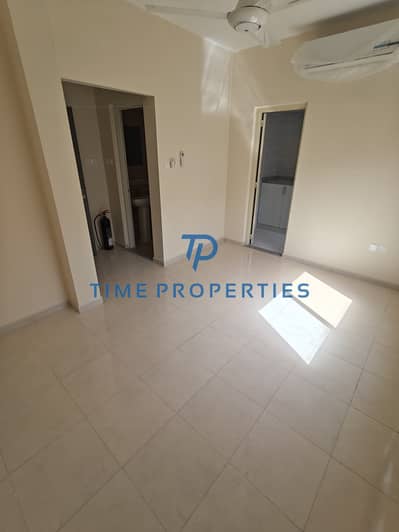 Studio for Rent in Deira, Dubai - WhatsApp Image 2025-05-09 at 9.23. 29 AM. jpeg