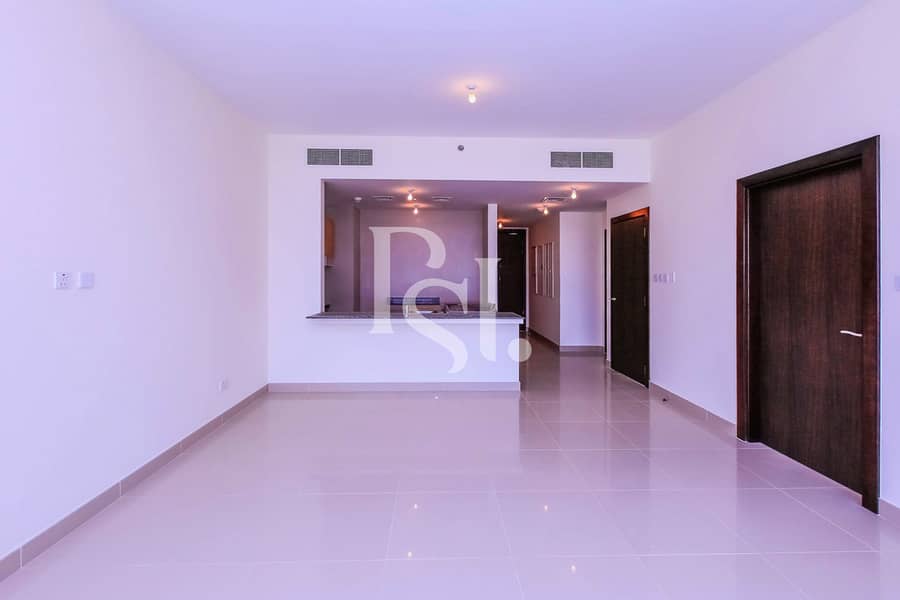 6 1-bedroom-abu-dhabi-al-reem-island-city-of-lights-sigma-tower-1-dining-area. jpg