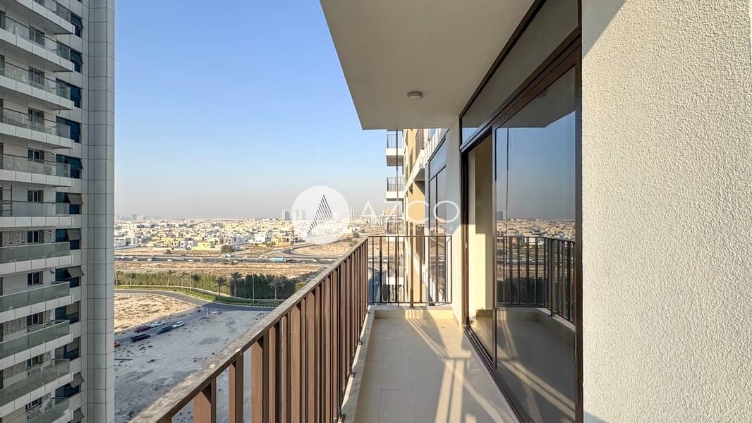 3 AZCO REAL ESTATE-22. jpg