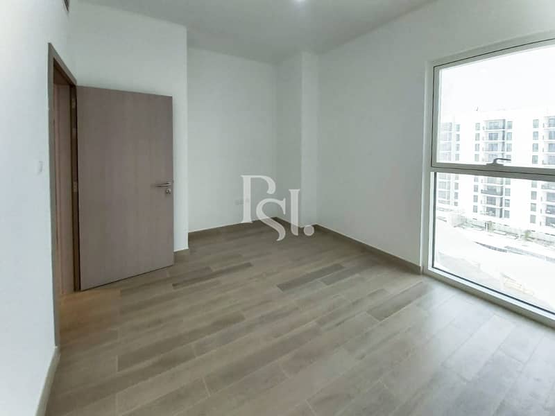 3 water-edge-yas-island-abu-dhabi-bedroom (4). JPG