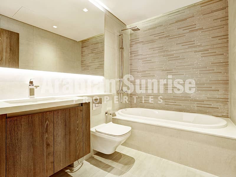 15 Yas Acres P-7- 3BR TH_Villa 132_bathroom2. jpg