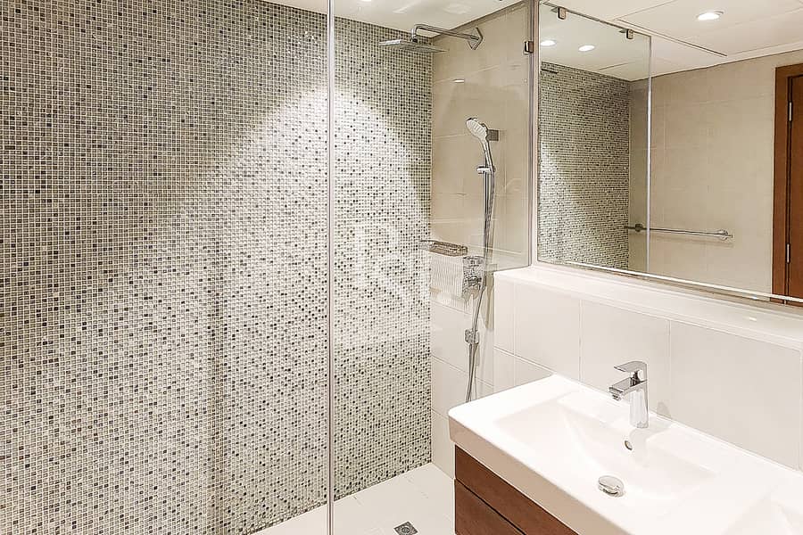 8 al-hadeel-al-raha-beach-abu-dhabi-bathroomjpg (2). jpg